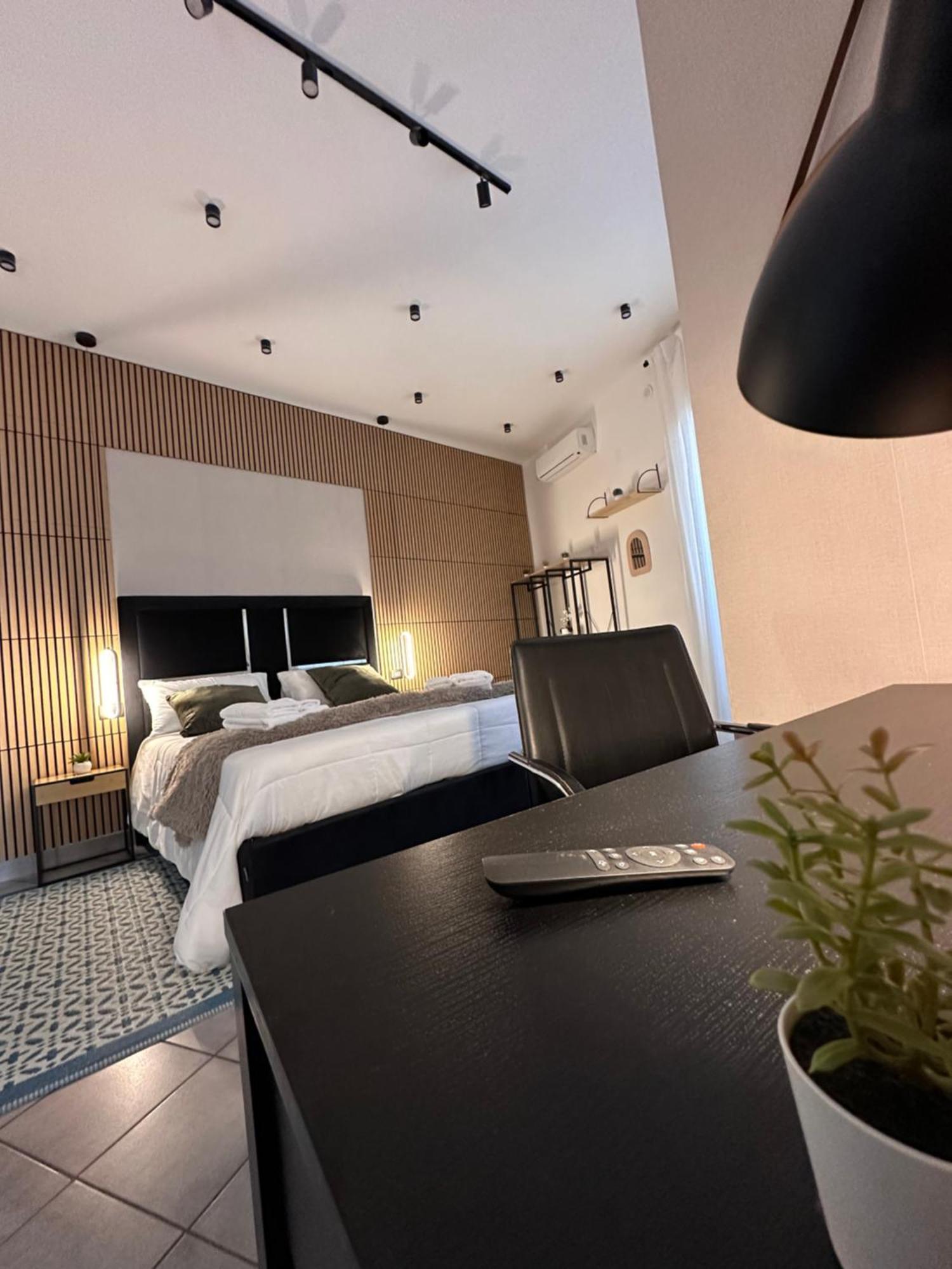 Priority Boarding Apartment *